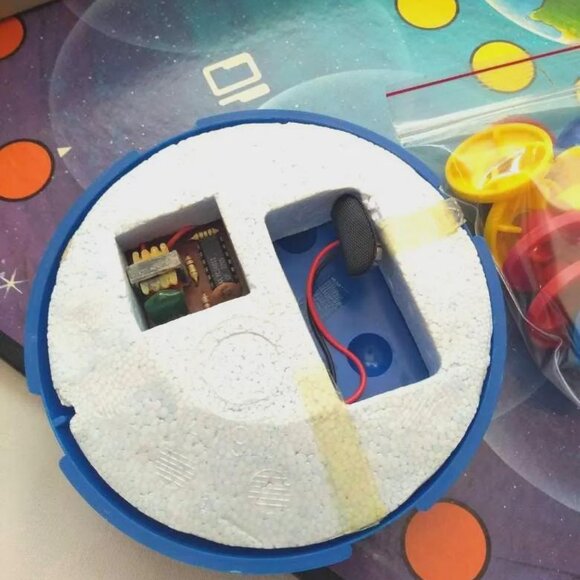 Sonic U.F.O. by Waddintons Vintage Antique 1979 Age 8+ 2 to 4 players Table Top - Picture 5 of 10